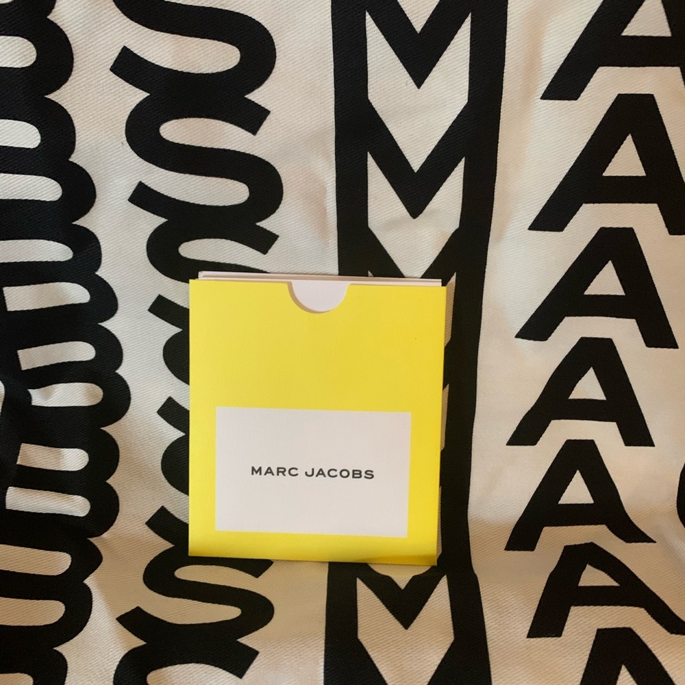 NWT Marc Jacobs Large The Tote Bag in Cherry(rare) - Picture 8 of 9